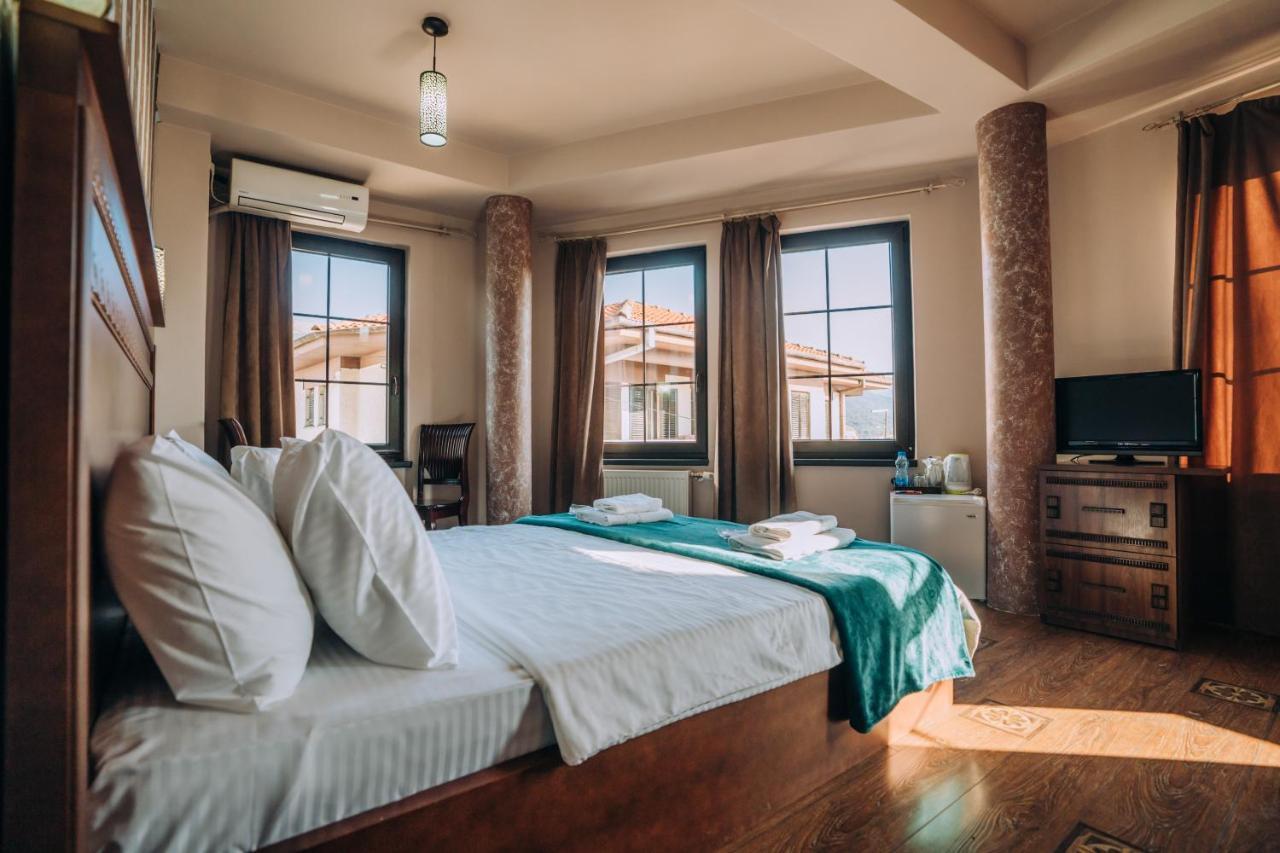 Villa Sara Lake View Ohrid Ngoại thất bức ảnh